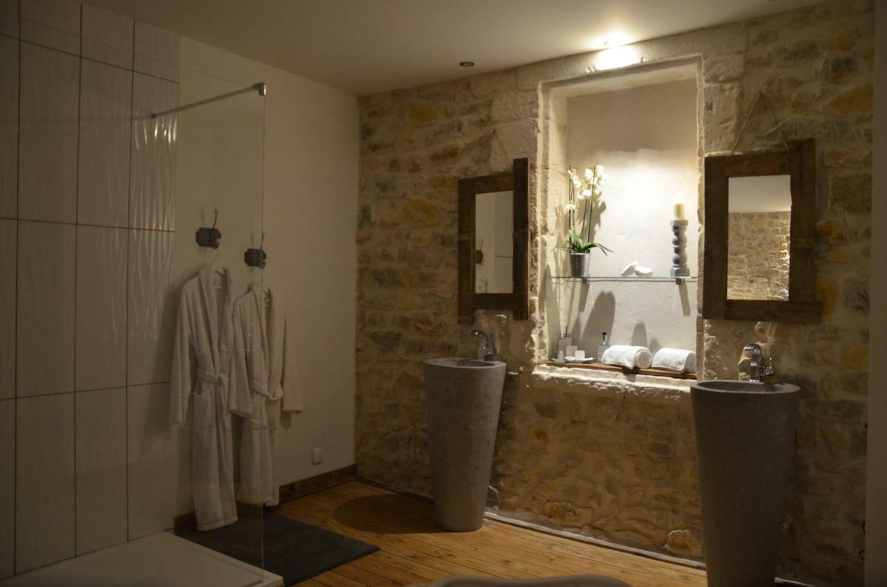 O2Suites Bernis Extérieur photo
