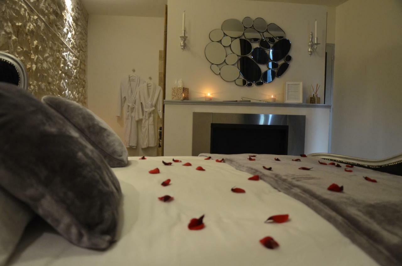 O2Suites Bernis Extérieur photo